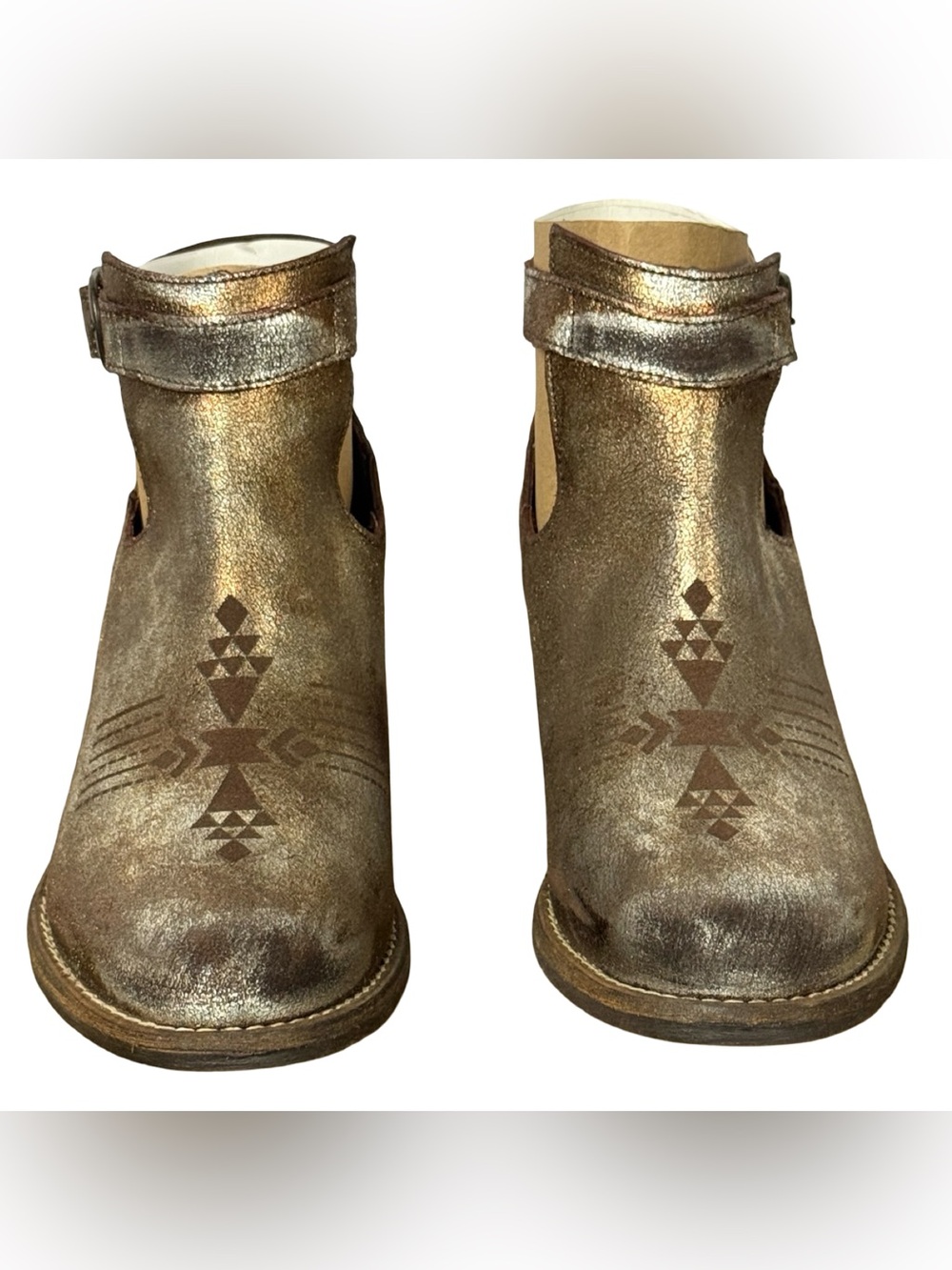 Sbicca Sound Bronze Metallic Distresed Leather Strap Bootie Western Size 8